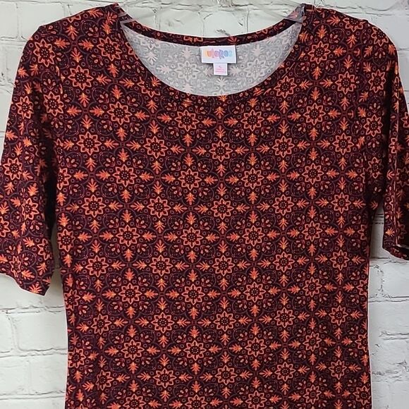 LuLaRoe Julia Knit Dress Red Floral Tile Fitted Knee Length Sheath Work Casual - Picture 7 of 8
